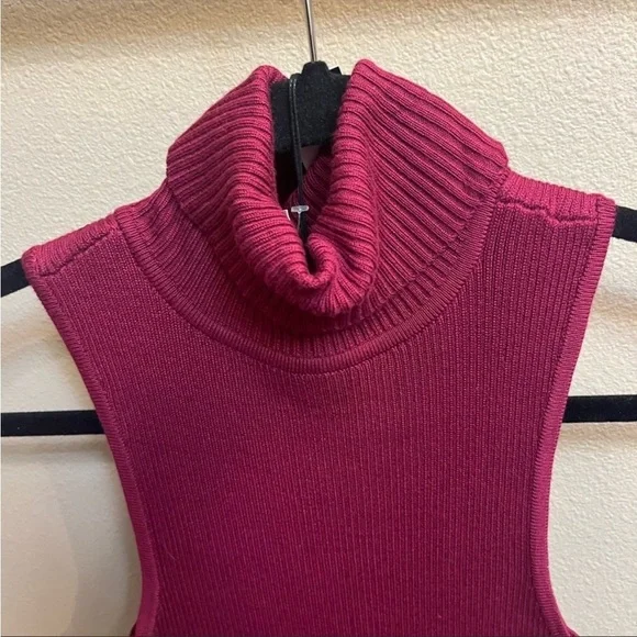 NEW! ROMEO & JULIET COUTURE Berry Colored Women’s SM Ribbed Sleeveless Bodycon - Picture 9 of 11